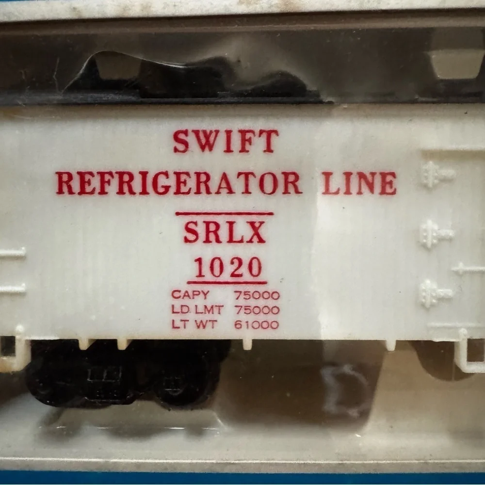 Life-Like vintage swift